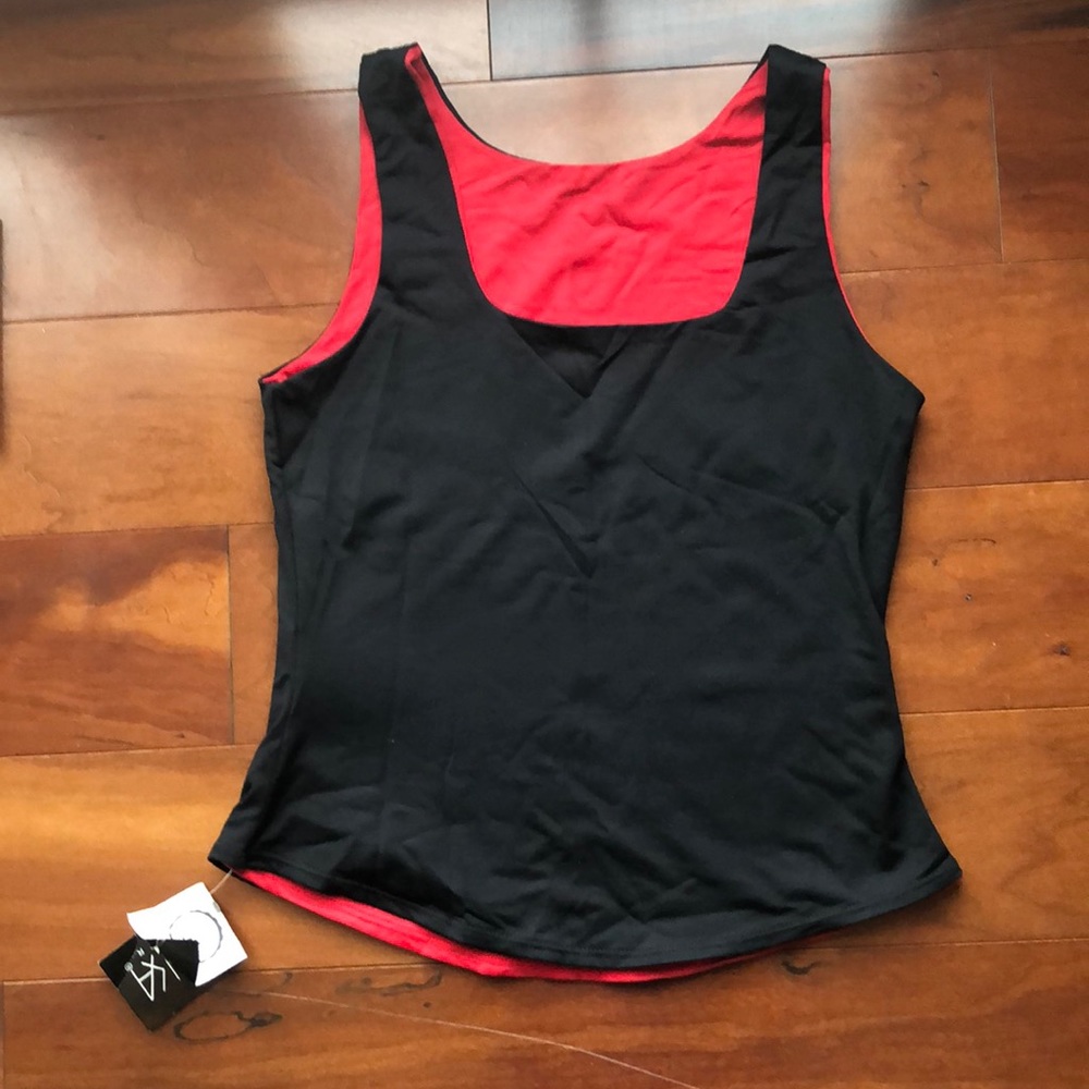 NEW WITH TAGS CARUSHKA REVERSIBLE TANK TOP, SZ M